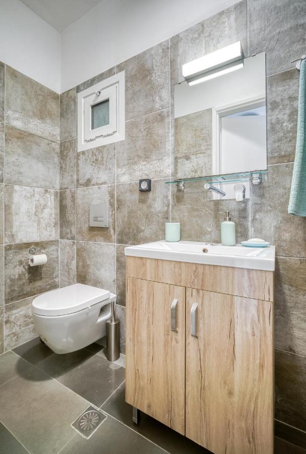 Bright Spacious Luxury Apartment In Prime Central Atene Esterno foto